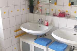 Gepflegtes Reihenendhaus mit 5 Zimmern, Balkon, Kaminofen und Garage in Knittlingen – Die vollständige Adresse der Immobilie erhältst du vom Anbieter., 75438 Knittlingen – Vorschaubild 10