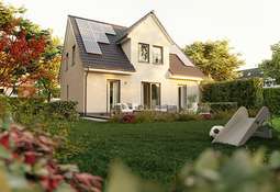 Gartenansicht PV Anlage