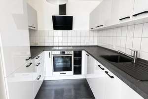 Familienfreundliche 4-Zimmer-Wohnung mit Balkon und moderner Raumaufteilung – Wolfringstr. 14, 90765 Ronhof, Kronach, Fürth – Vorschaubild 12