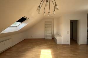 Helle 2-ZKB in Augsburg Hammerschmiede – 59m², EBK, Fernwärme – Aprikosenweg 3, 86169 Hammerschmiede, Augsburg – Vorschaubild 6