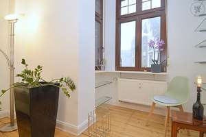 Schicke möblierte 2-Zimmer Altbau-Wohnung mit Balkon und Internet in Wiesbaden Biebrich – Die vollständige Adresse der Immobilie erhältst du vom Anbieter., 65203 Biebrich, Wiesbaden – Vorschaubild 11