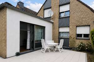 Einfamilienhaus mit Einliegerwohnung, Kamin und Terrasse – nahe dem Escher See – Die vollständige Adresse der Immobilie erhältst du vom Anbieter., 50765 Esch/Auweiler, Köln – Vorschaubild 5