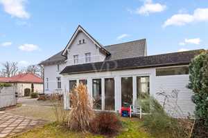 Eleganz trifft Zeitgeist: Sanierte Gründerzeitvilla mit vielseitigen Möglichkeiten – Märkisch-Oderland (Kreis) – Vorschaubild 28