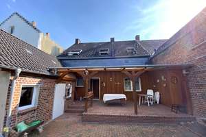 Gepflegtes Einfamilienhaus auf großem Grundstück in Randlage von Beckum! – Die vollständige Adresse der Immobilie erhältst du vom Anbieter., 59269 Beckum – Vorschaubild 2
