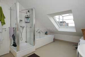 *Reserviert* - Äußere Neustadt - 3-Zimmer-Dachgeschossmaisonettewohnung mit Aufzug und Fernwärme – Louisenstraße 65, 1099 Dresden – Vorschaubild 10
