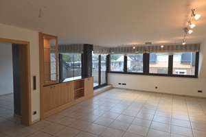Viel Platz für den Alltag in dieser 3,5-Zimmer-Wohnung in Bottrop – Kalverkamp 33, 46238 Batenbrock, Bottrop – Vorschaubild 2