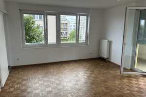 Licht,Raum und Komfort  :4-Zimmerwohnung mit zwei Loggien am Riedberg – Friedrich-Bergius-Weg 5, 60438 Frankfurt am Main – Vorschaubild 13