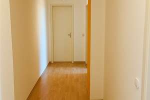3,5 Zi, Balkon, Nähe Wasaplatz in historischen Gebäude, provisionsfrei – Lockwitzer Str. 24, 1219 Strehlen, Dresden – Vorschaubild 7
