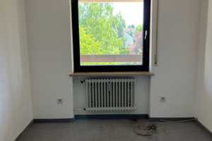Traumhafte 3-Zimmer-Wohnung mit idyllischem Ausblick in Augsburg – Augsburg – Vorschaubild 11