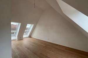 QQI: 3- Zimmer Dachgeschoss-Maisonette im Münchner Süden – Die vollständige Adresse der Immobilie erhältst du vom Anbieter., 81477 Obersendling, München – Vorschaubild 2