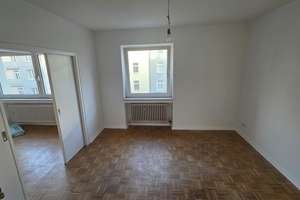 Renovierte 3-Zimmer Wohnung mit Tageslichtbad, Wohnküche und Balkon – 40223 Bilk, Düsseldorf – Vorschaubild 4