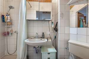 Kapitalanlage mit Entwicklungspotenzial: 4-Parteienhaus in Bremen-Findorff – Die vollständige Adresse der Immobilie erhältst du vom Anbieter., 28215 Findorff-Bürgerweide, Bremen – Vorschaubild 9