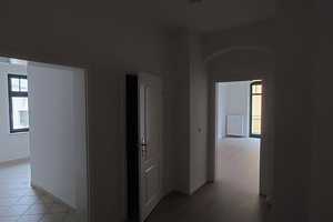 Gemütliche, frisch renovierte 2 ZKB Wohnung in zentraler Lage zu vermieten! – Eibenstocker Str. 27, 1277 Dresden – Vorschaubild 8