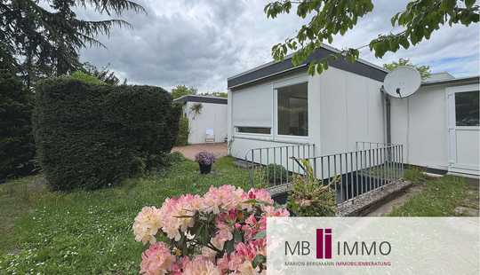 Bild von Toller Bungalow mit viel Potenzial und einem gut eingewachsenen Grundstück