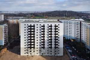 Moderne 2-Zimmer-Neubauwohnung mit Badewanne