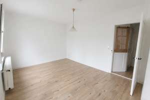 Nachmieter gesucht - 3-Zimmer-Wohnung in zentraler Lage von Reutlingen – Hermann-Kurz-Straße 10, 72762 Reutlingen-Mitte, Reutlingen – Vorschaubild 4