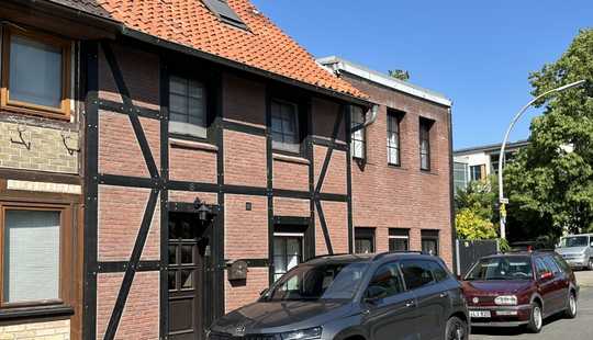 Bild von Tolles kleines Mehrfamilienhaus in Braunschweig - Alt Lehndorf!