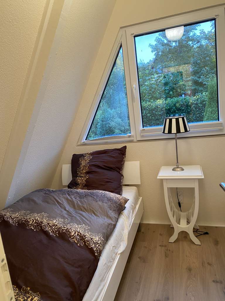 Immobilie in Bad Wünnenberg - Luxuriös wohnen im Grünen – Nurdachhaus mit 650 m² Grundstück in Fürstenberg - Bild 4