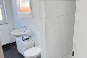 Freundliche und gepflegte 6-Zimmer-Doppelhaushälfte mit EBK in Mutlangen – Ostalbkreis – Vorschaubild 15