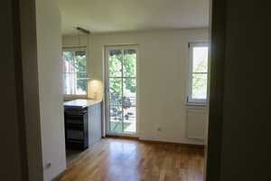 Sehr ruhige, helle 1-Zimmer-Wohnung mit Einbauküche und Balkon in München-Fasanerie – Feldmochinger Straße 210, 80995 München – Vorschaubild 8