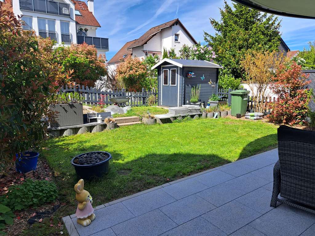 Stilvolle, gepflegte 3-Zimmer-Erdgeschosswohnung mit Garten
