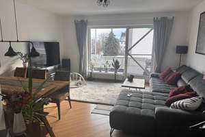 ** Toll geschnittene 3-Zi.-Wohnung mit Balkon und 2 Bädern **