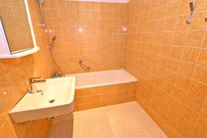 3 ZKB-Wohnung mit Loggia, EBK - optional TG-Stellplatz - schöne Lage, Augsburg-Hochzoll – Herzogstandstraße 28, 86163 Hochzoll-Nord, Augsburg – Vorschaubild 20