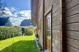Exklusives Holz-Einfamilienhaus mit großzügiger Terrasse, traumhaftem Garten und Pool in bester Lage – Die vollständige Adresse der Immobilie erhältst du vom Anbieter., 25541 Brunsbüttel – Vorschaubild 11