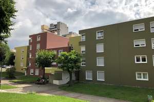 Schöne 2-Zimmerwohnung in Neugereut mit Wohnberechtigungsschein – Pelikanstraße 50, 70378 Neugereut, Stuttgart – Vorschaubild 1