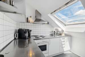 Exklusive 3-Zimmer ( Möbliert / Neben kosten Inklusiv ) Maisonette-Wohnung im 4. OG in Flingern Nord – Dorotheenstraße 38, 40235 Flingern Nord, Düsseldorf – Vorschaubild 7