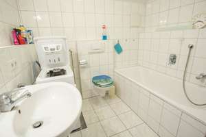 Bezugsfreie Maisonettewohnung mit besonderer Dachterrasse in Hanglage – 79104 Zähringen, Freiburg im Breisgau – Vorschaubild 13