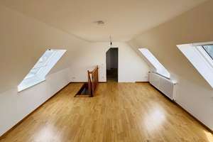 Familien aufgepasst: Helle Maisonette Wohnung in Hassels! – Hasselsstraße 109, 40599 Hassels, Düsseldorf – Vorschaubild 2