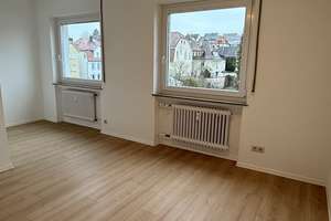 Gepflegte, renovierte 4-Zimmer-Wohnung in zentraler Lage von Heilbronn-Böckingen – Die vollständige Adresse der Immobilie erhältst du vom Anbieter., 74080 Böckingen, Heilbronn – Vorschaubild 7