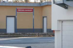 Neuwertige Balkonwohnung mit Einbauküche, Duschbad, Gäste-Wc, mit Stellplatz. Bahnnähe. – Kölnerstr. 106, 50226 Frechen – Vorschaubild 18