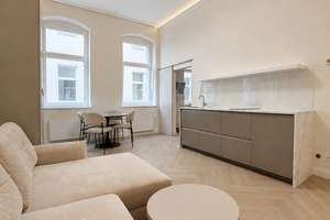 Premium fully furnished 2-room Apartment in Torstraße next to Rosenthaler Platz – Torstraße 114, 10119 Mitte (Ortsteil), Berlin – Vorschaubild 1