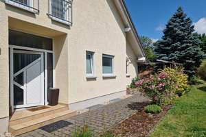 Einfamilienhaus in Top Lage mit viel Grund  | Photovoltaik, Kamin, Sauna, Garage, Einliegerwohnung – Die vollständige Adresse der Immobilie erhältst du vom Anbieter., 9128 Euba, Chemnitz – Vorschaubild 11