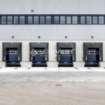 Lager- und Logistikfläche mit hochmoderner Ausstattung