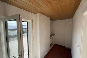 Geräumige und helle Altbauwohnung mit Dachterrasse in bester Karlsfelder Lage – Blumenstraße 34, 85757 Karlsfeld – Vorschaubild 28