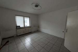 Vermietete, große 5-Zimmer Wohnung in Oberhausen – Preußenstraße 1, 46149 Schwarze Heide, Oberhausen – Vorschaubild 5
