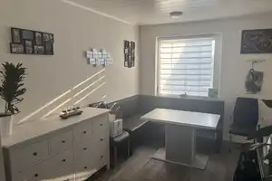 Preiswertes 4-Raum-Reihenhaus in Elsfleth – Menkestraße 9, 26931 Wesermarsch (Kreis) – Vorschaubild 4