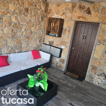 Freistehendes Chalet mit Turm in Turre, Almería