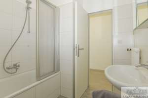 Renovierte 2-Zimmer-Erdgeschosswohnung zu vermieten in Düsseldorf-Garath - Rayak Immobilien Ihr Makl – 40595 Garath, Düsseldorf – Vorschaubild 7