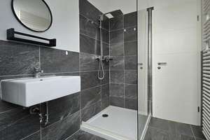 Property thumbnail 18