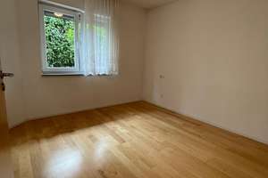 Großzügiges Haus mit ELW, 8 Zimmern in Ditzingen-Hirschlanden – Die vollständige Adresse der Immobilie erhältst du vom Anbieter., 71254 Ditzingen – Vorschaubild 20