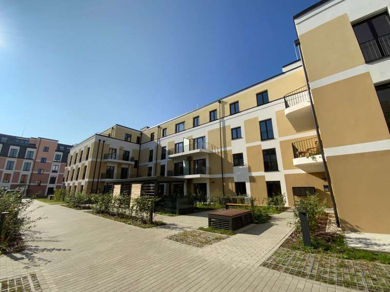 Neubau in Friedrichstraße.jpg