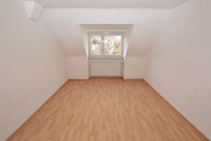 RÖNPAGEL IMMOBILIEN: Top Maschsee Lage 350 m hinter dem NDR  - DG + Ausbaureserve – Auf dem Emmerberge 11, 30169 Südstadt, Hannover – Vorschaubild 6