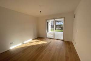 Viel Raum für Ihre Wohnideen - Großzügige 2-Zimmer-Gartenwohnung im Grünen mit EBK – Bertelestr. 75, 81479 Solln, München – Vorschaubild 3