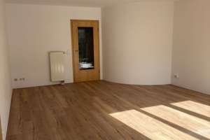 Attraktive 2,5 Terrassenwhg, Westausrichtung, Nähe Audi AG – Gabelsbergerstraße 7 b, 85057 Nordwest, Ingolstadt – Vorschaubild 3