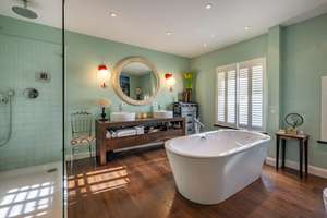 Property thumbnail 11