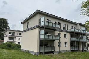 Frisch aufgestockt: Moderne Dachwohnung mit gehobener Ausstattung in Dortmund-Kirchderne